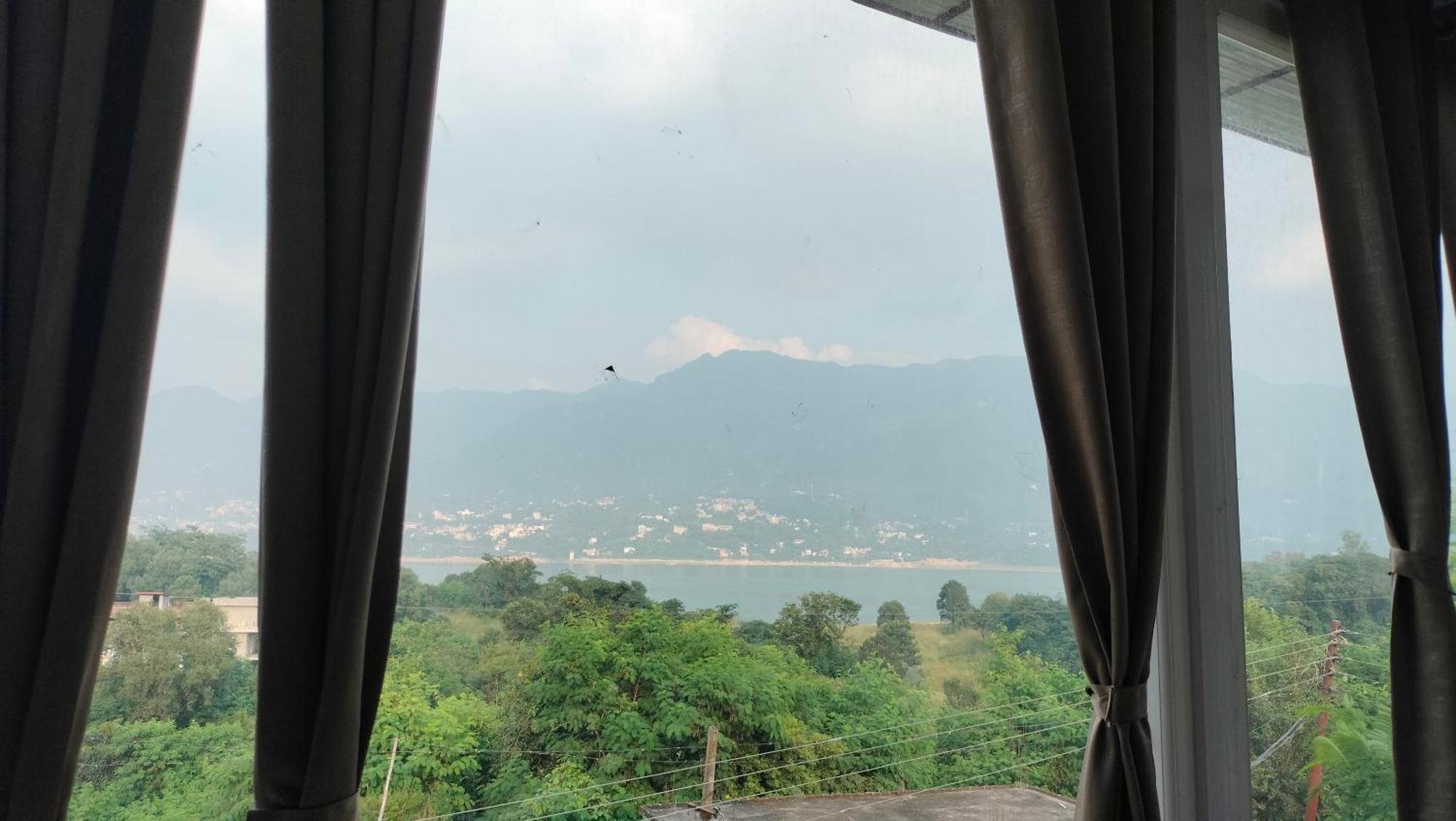Govind Sagar View Hotel & Restaurant Bilaspur  Ngoại thất bức ảnh